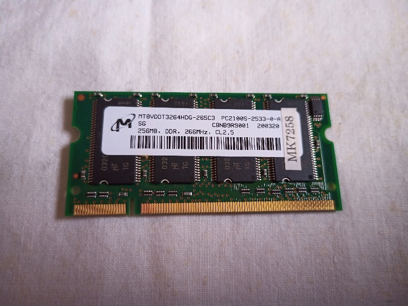 Micron MTBVDDT3264HDG-265C3 PC2100S-2533-0-A 256MB Note PC for memory secondhand goods 