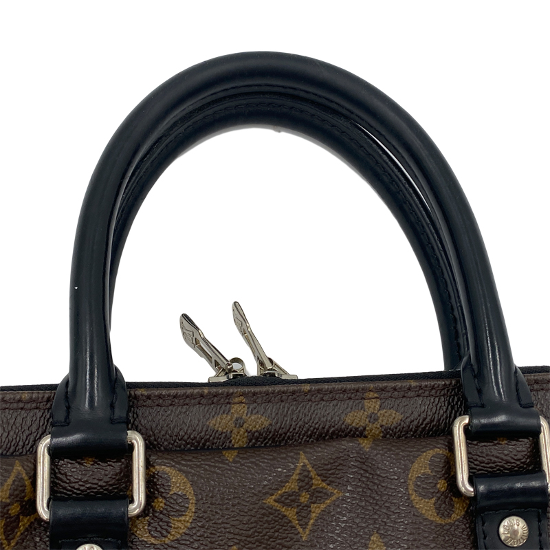 LouisVuitton ルイヴィトン　モノグラム　ポルトドキュマン　ヴォワヤージュ　M52005　ビジネスバッグ　中古B【辻屋質店B2413】_画像3