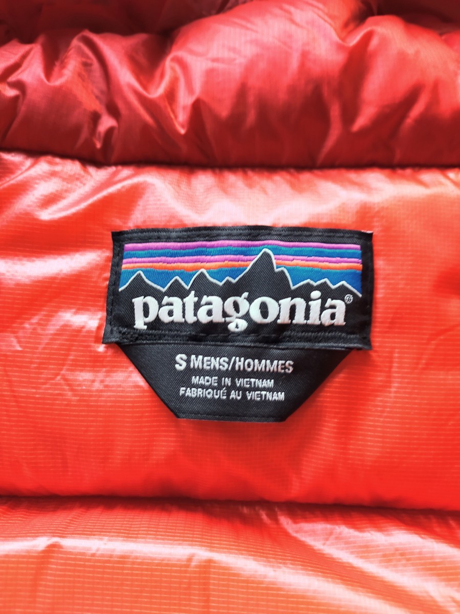 20年【極美品】Patagonia フィッツロイダウンフーディー S パタゴニア ダウンジャケット FEATHERED FRIENDS NANGA RETROX 800FP ヌナタク_画像4
