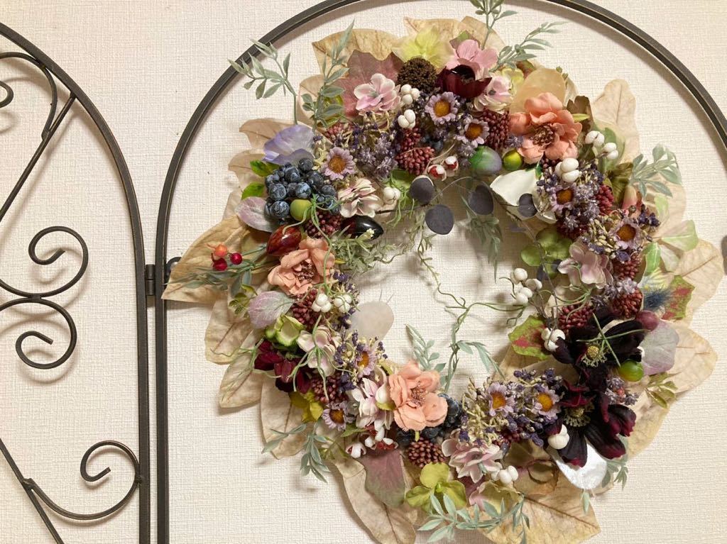 Handmade*original wreath* lease * annual ok *botanical wreath*.. not . flower * annual ok* lease * wall decoration * ornament *L size*37.
