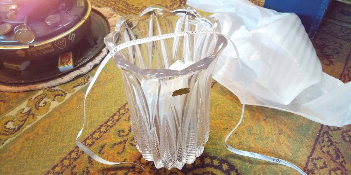 Noritake 花瓶 クリスタルガラス CRYSTAL インテリア 花器 フラワーベースを手放します。(;^_^A♪ ガラス カットガラス クリスタル_画像1