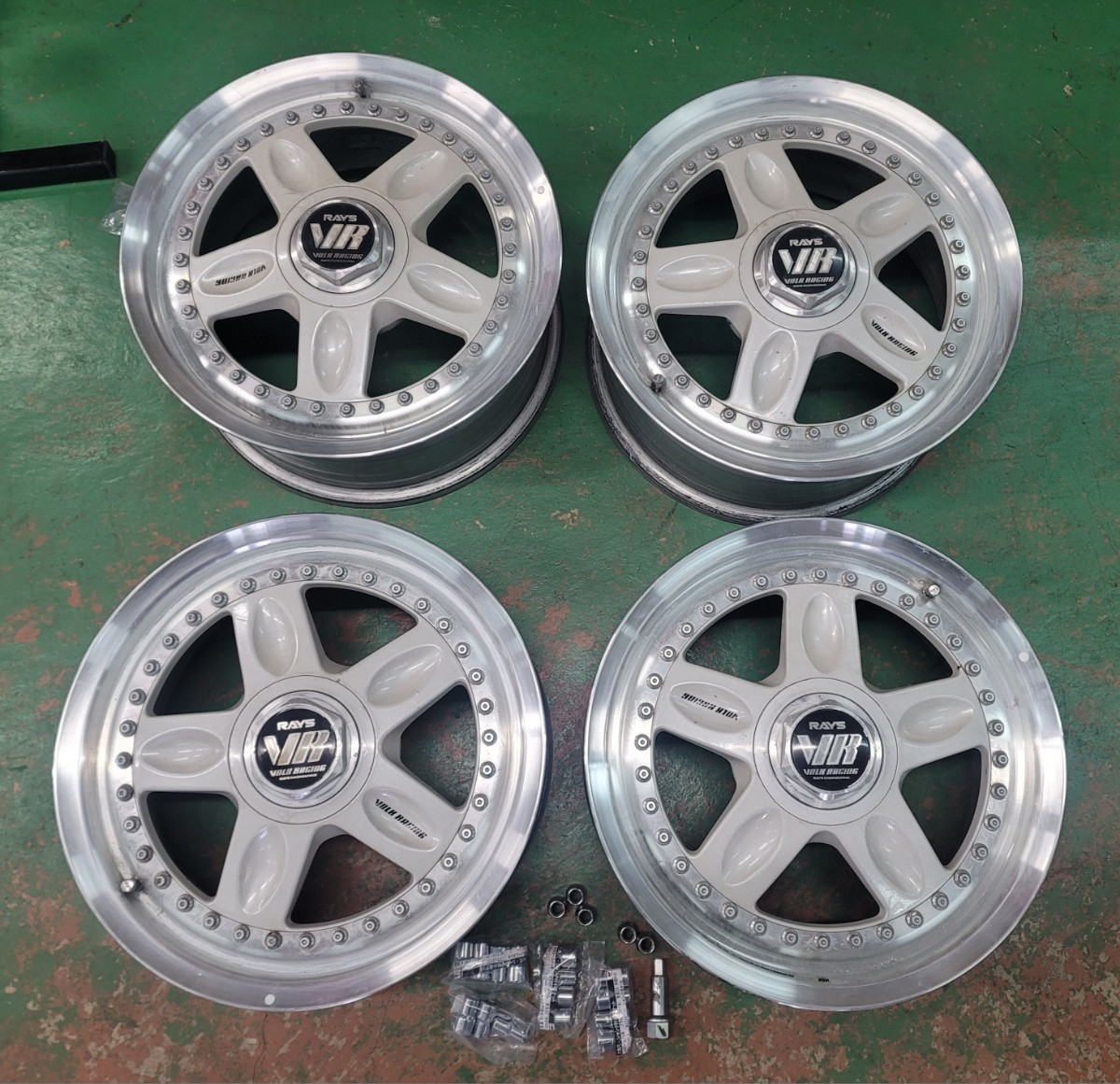 Yahoo!オークション - RAYS VOLK RACING 15inc 6.5j +44 114.3 Yahoo!オークション - RAYS VOLK RACING 15inc 6.5j +44 114.3
