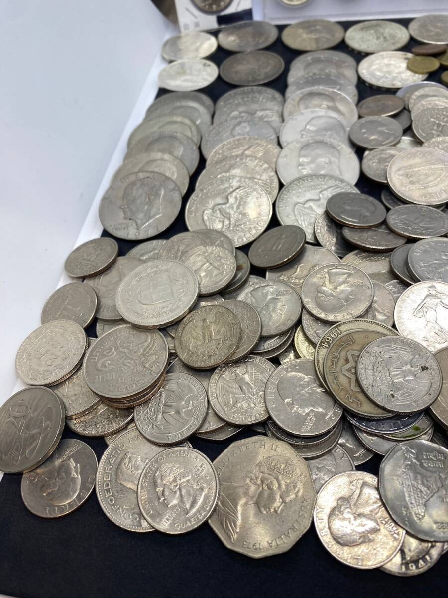 MS-0220 外国銭 総重量約3.1kg 未検品 銀貨 硬貨 外貨 リバティー ケネディ モーガン エリザベス等 いろいろおまとめ_画像4