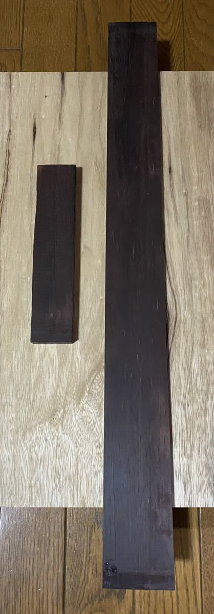 マダガスカルローズウッド指板＆ブリッジ材セット 共木の画像4