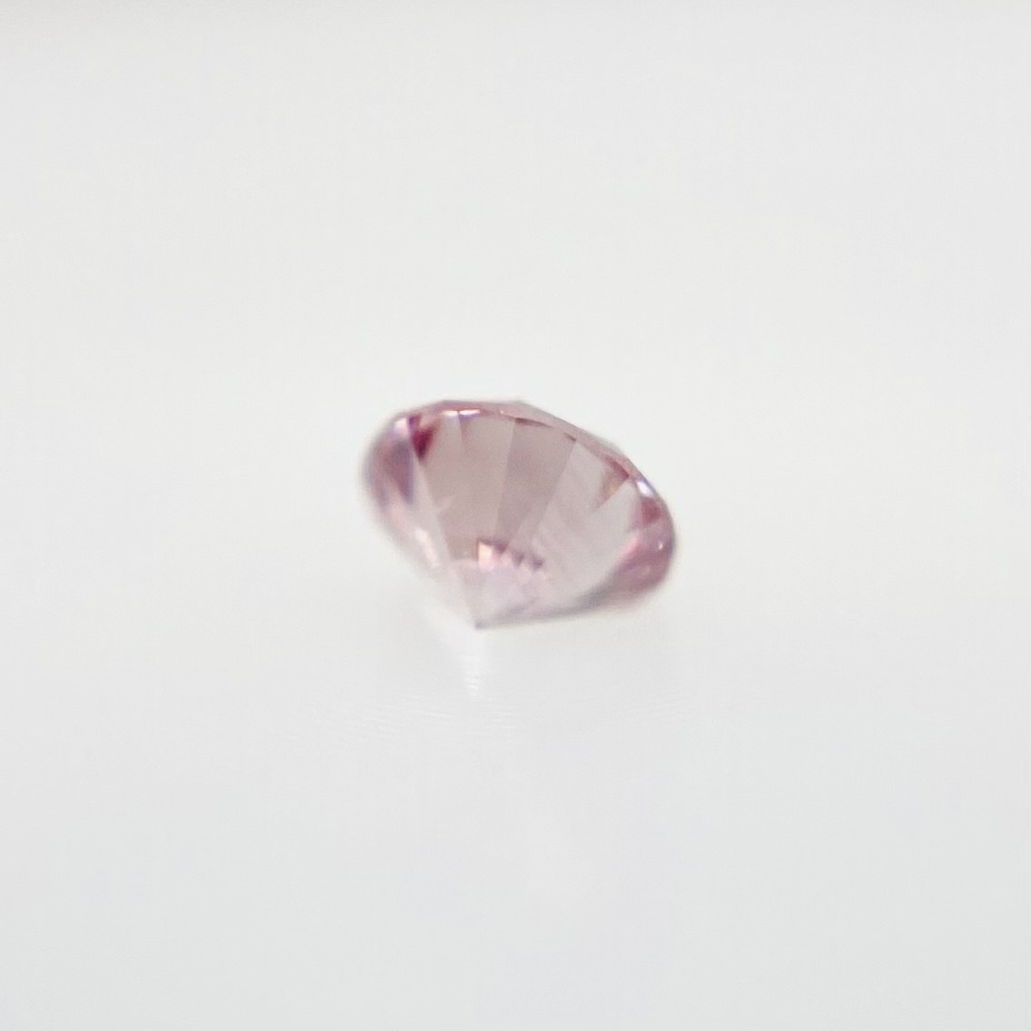 FANCY INTENSE PURPLISH PINK 0.061ct RD/RT2561/CGL