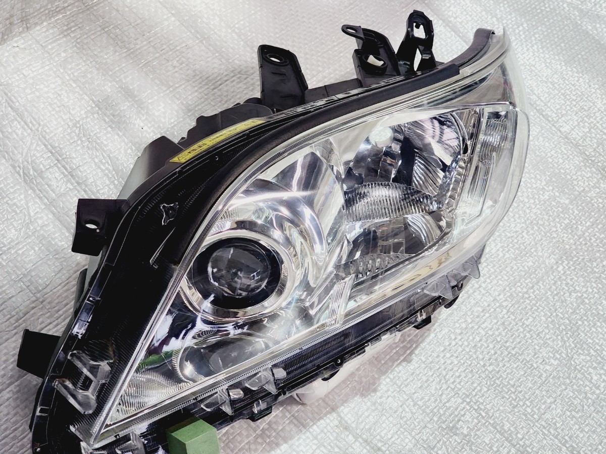 ★良品★ヴァンガード★純正品★HID ヘッドライト★ディスチャージ★ACA38、ACA33、GSA33★左側★81185-42381★42-44★_画像3