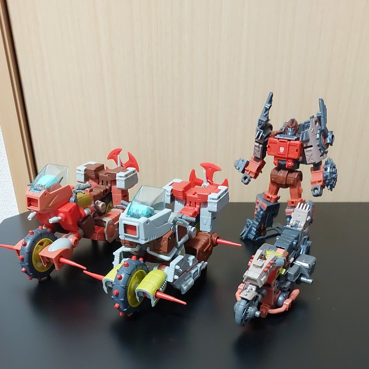 トランスフォーマー ジャンキオン 4体セット 開封品|Yahoo トランスフォーマー ジャンキオン 4体セット 開封品|Yahoo