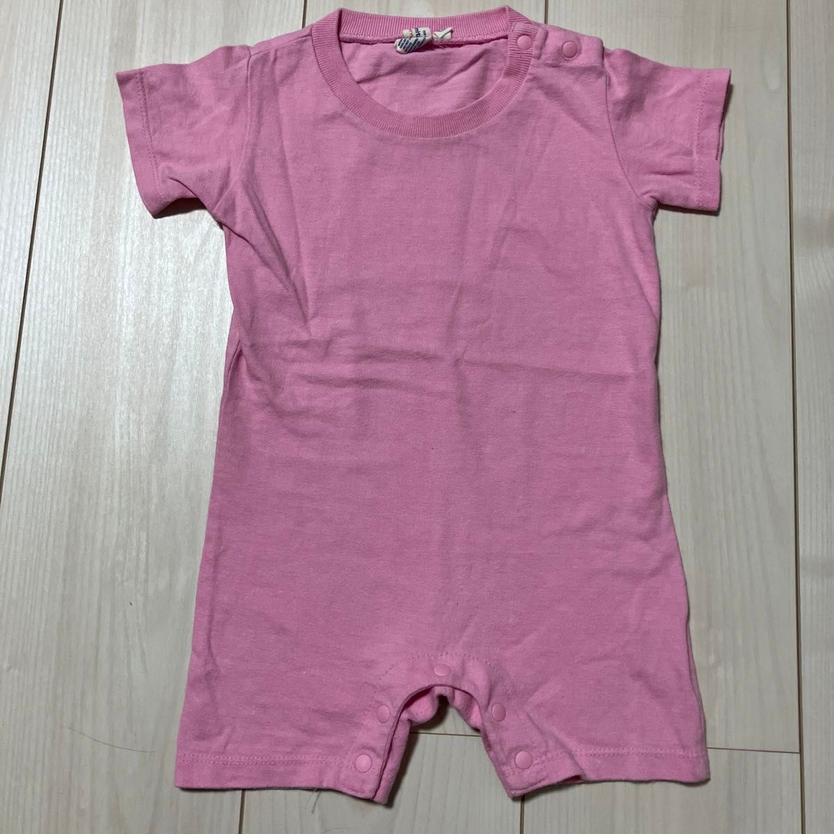 カバーオール　 ロンパース　 ベビー服　半そで　被るタイプ「のんびり成長ちゅう」文字Tシャツ　80cm