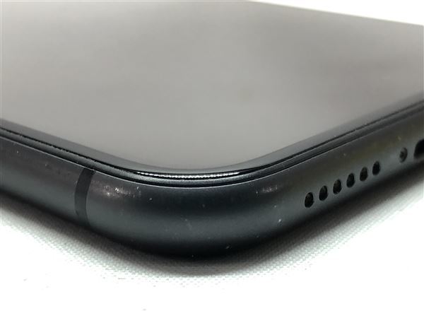 iPhone11[64GB] SIMロック解除 au/UQ ブラック【安心保証】