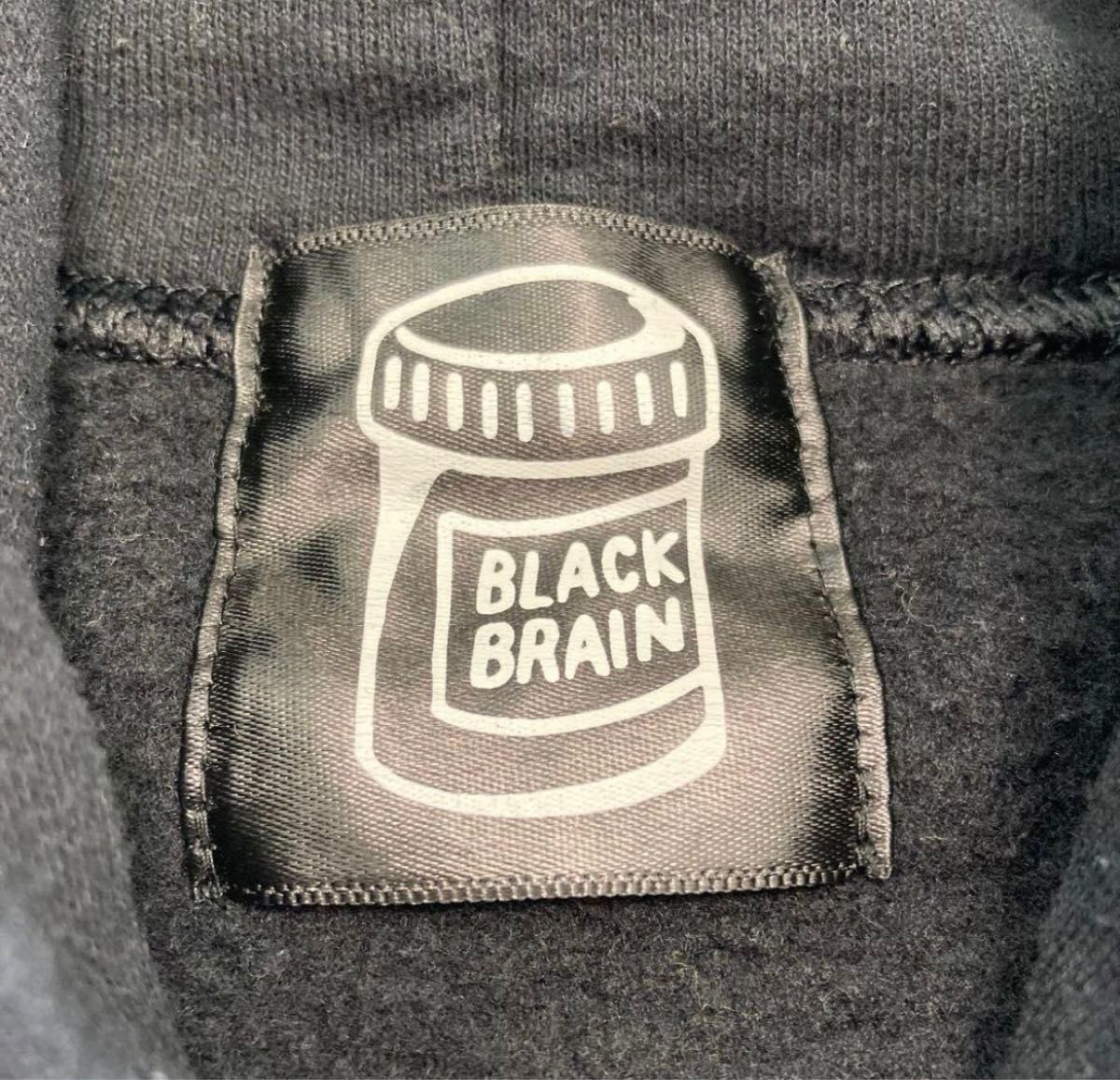 【BLACK BRAIN】ブラックブレイン プルオーバーパーカー ペイントロゴ