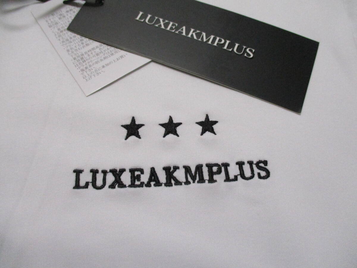 ☆LUXE AKM PLUS/リュクスエイケイエムプラス☆未使用 袖ロゴモックネック長袖Tシャツ サイズ：L ホワイト ゴルフ スポーツ ジム おしゃれ_画像4