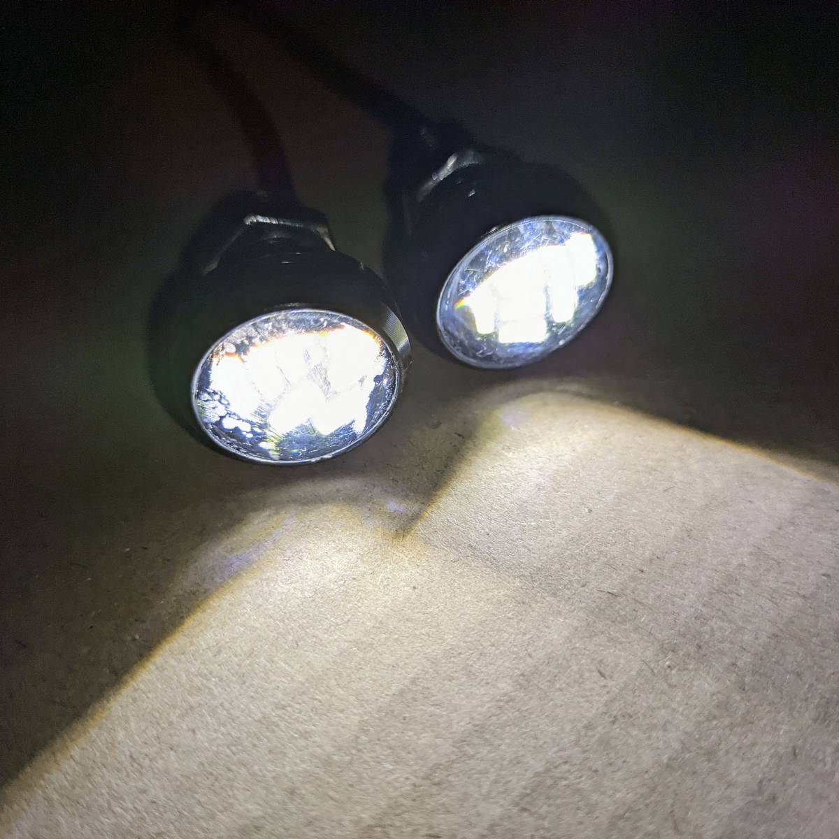 2個セット LED イーグルアイ 白 ホワイト 23mm 12V 12SMD スポットライト 丸形 ボルト 防水_画像2