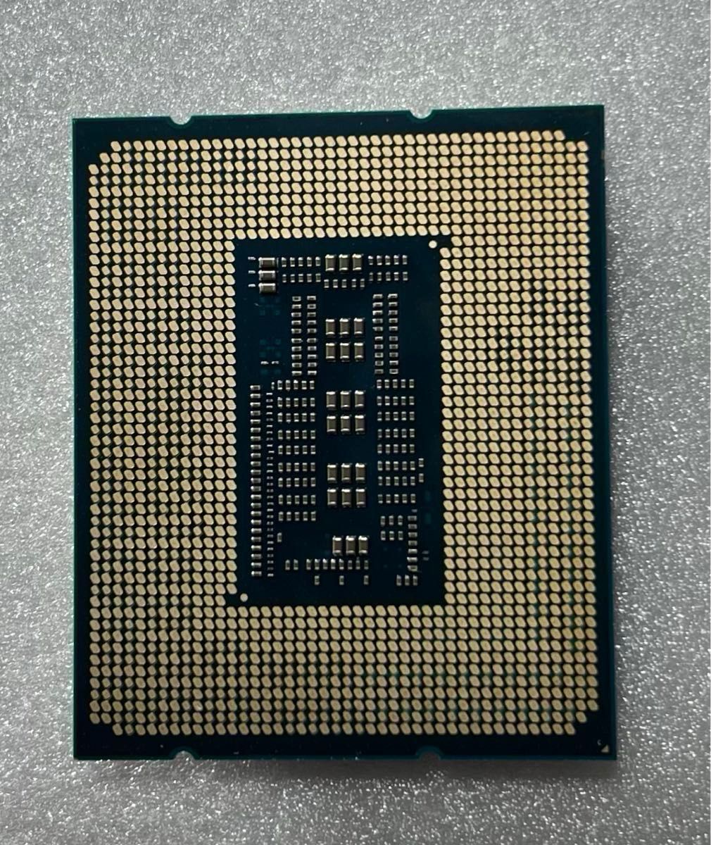 Intel Core i5 14600kf 本体のみ使用時間少ない 動作確認済み Intel Core i5 14600kf 本体のみ使用時間少ない 動作確認済み