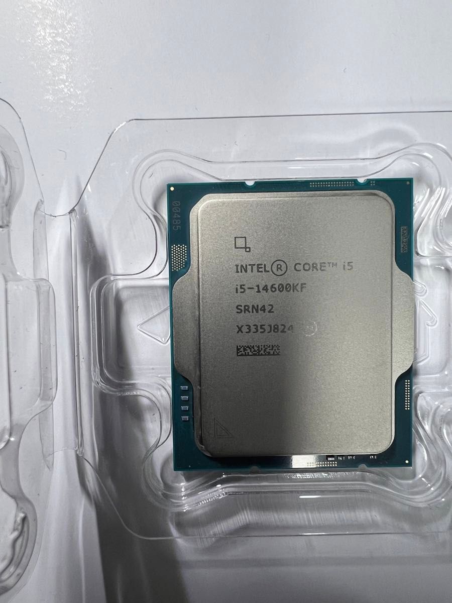 Intel Core i5 14600kf 本体のみ使用時間少ない 動作確認済み Intel Core i5 14600kf 本体のみ使用時間少ない 動作確認済み