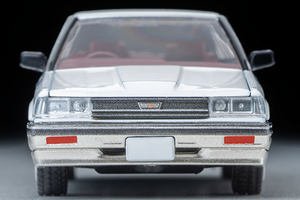 日産スカイライン 4ドアHT GTパサージュ ツインカム24V（白/ベージュ）86年式 LV-N282a【トミーテック社1/64ミニカー】【トミカの時】_画像8