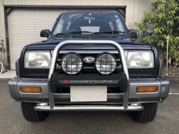 ロッキー 1.6 カンタベリー 4WD レンジトップ　サンルーフ_画像2