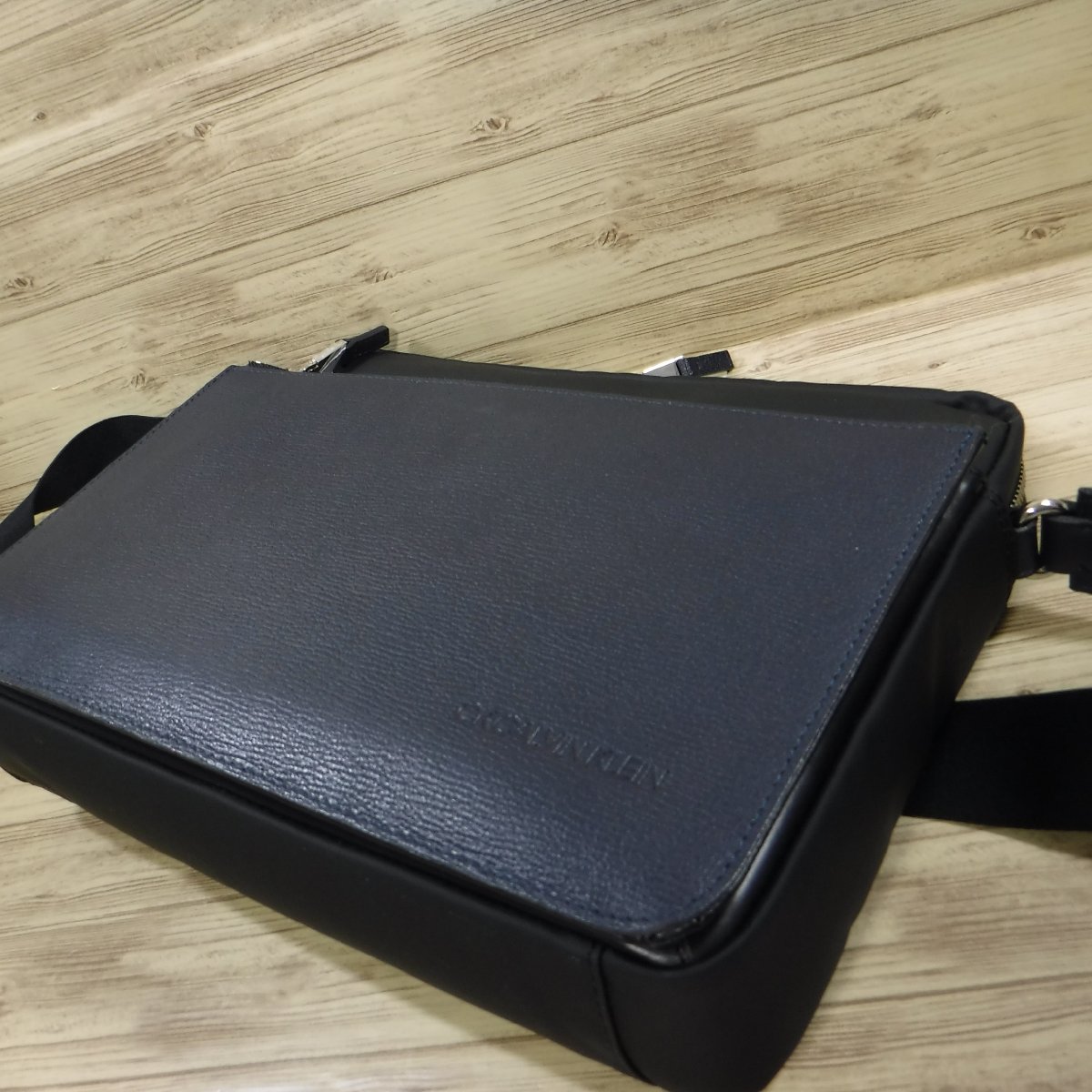 BB553 CK カルバンクライン 定価28600円 日本製新品 ショルダーバッグ A4サイズ ビジネスショルダーバッグ CALVIN KLEIN 806112_画像4