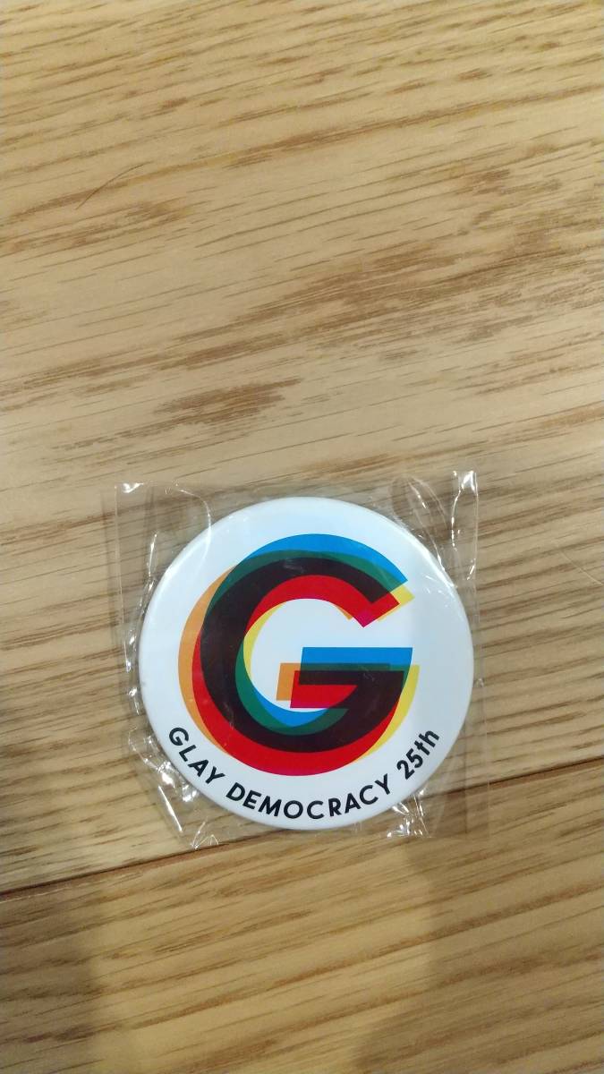 新品☆GLAY G4・V－Democracy 2019－　先着特典 缶バッジ_画像1