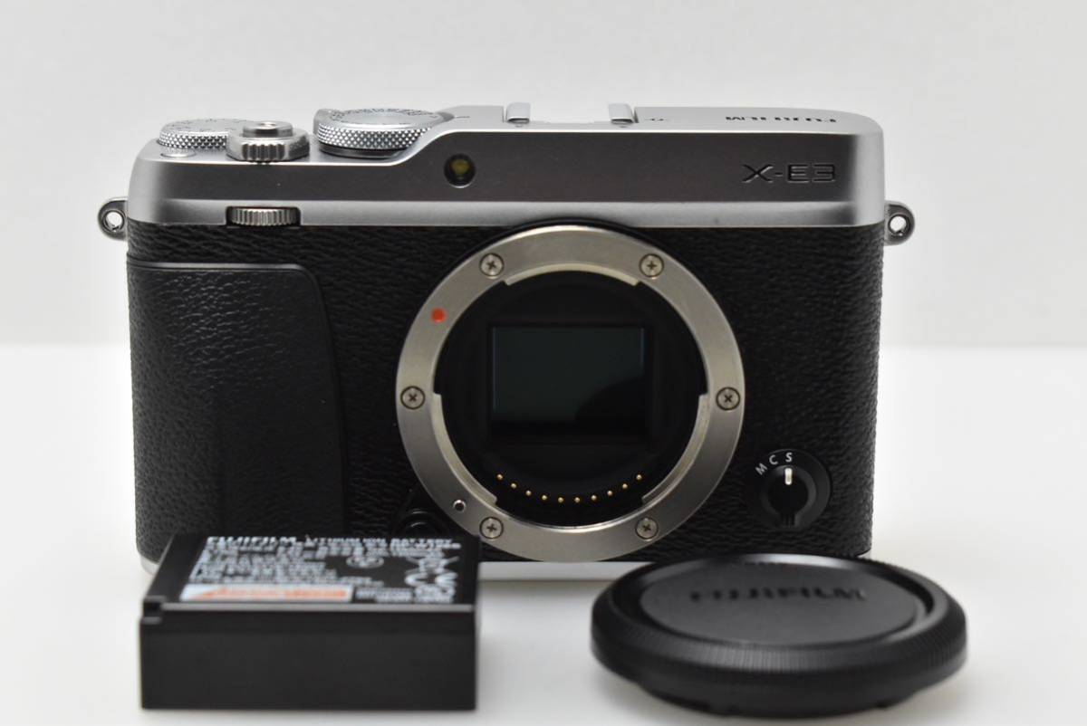 【B品】FUJIFILM フジフィルム X-E3 ［008458120］