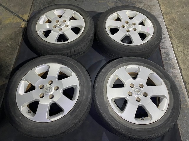 CC25 セレナ ハイウェイスター 純正 アルミホイール 16×6J オフセット45 195/60/R16 ブリヂストンタイヤ ☆引き取り歓迎☆千葉市若葉区☆_画像1