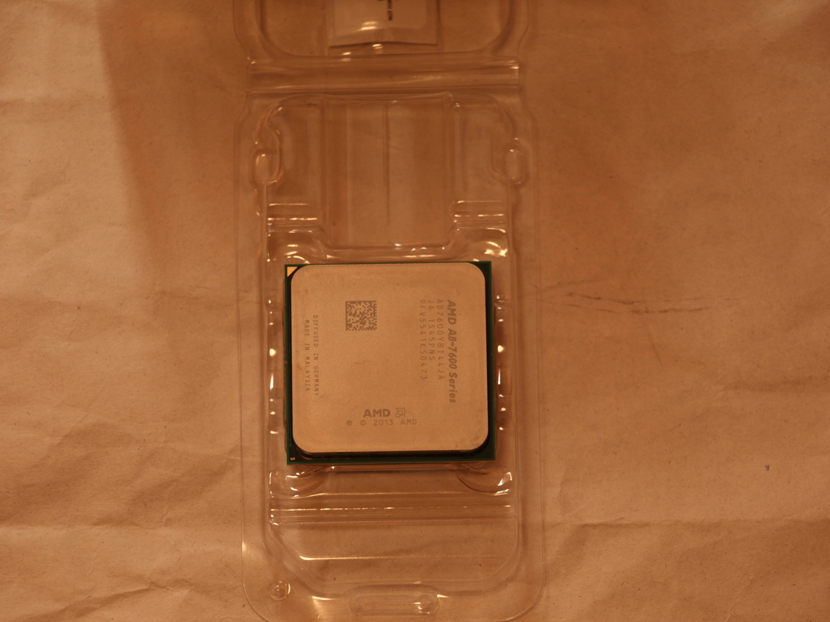 AMD A8-7600 Socket FM2+ CPUクーラー付属_画像1