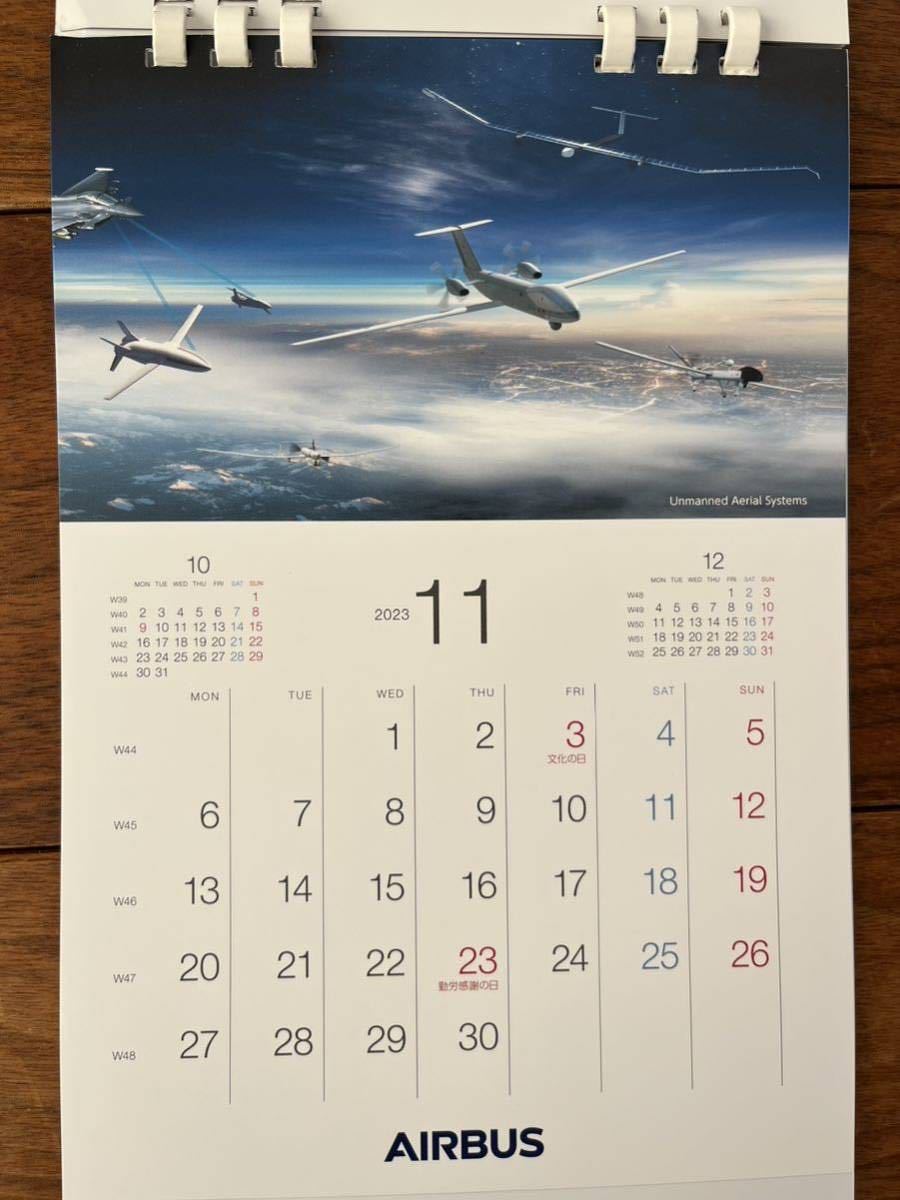 新品　未使用☆AIRBUS エアバス☆卓上　カレンダー　2023 飛行機　航空機　ヘリコプター_画像8