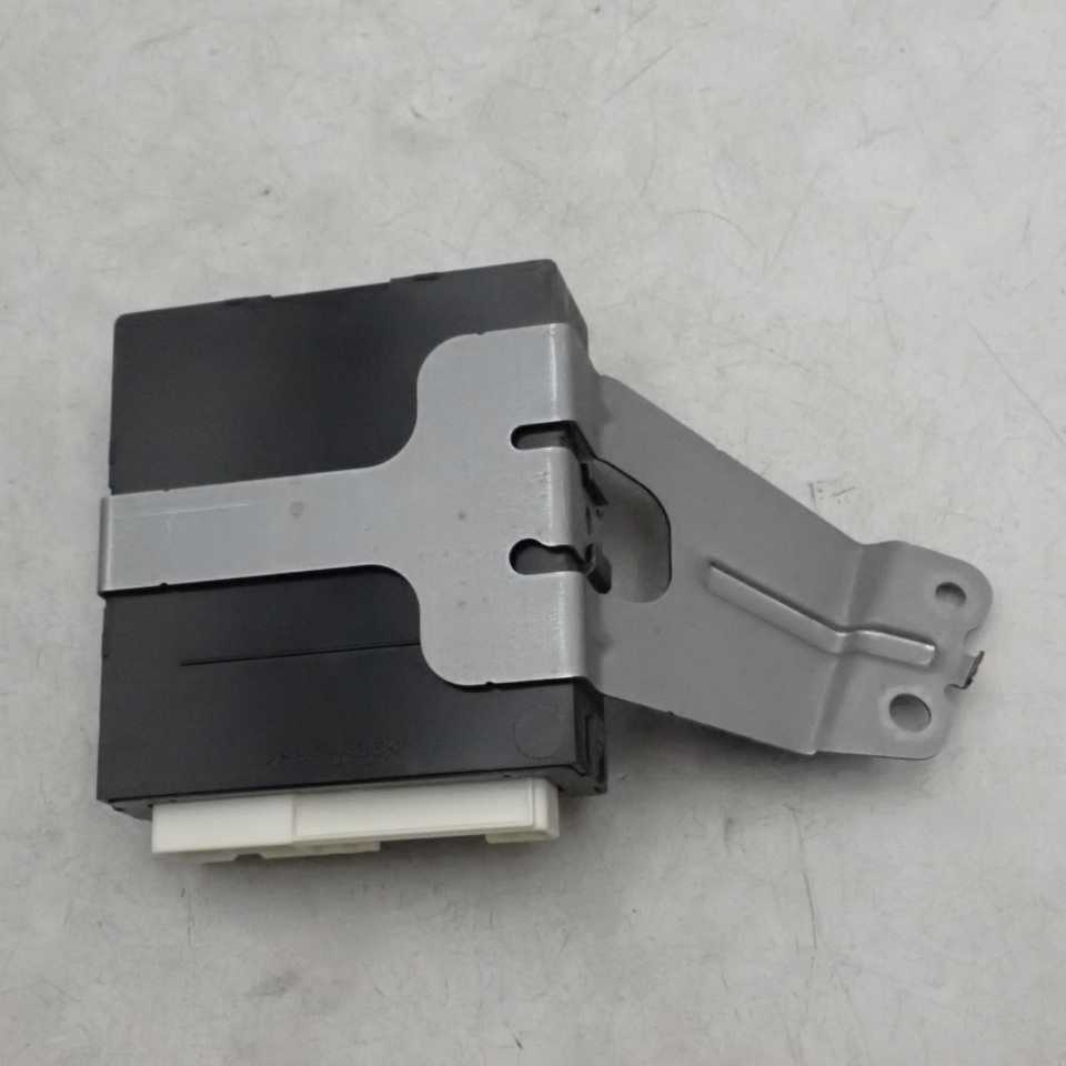 平成28年 タント カスタム LA600S 后期 純正 スライドドアコンピューター 右 85972-B2070 中古 即決