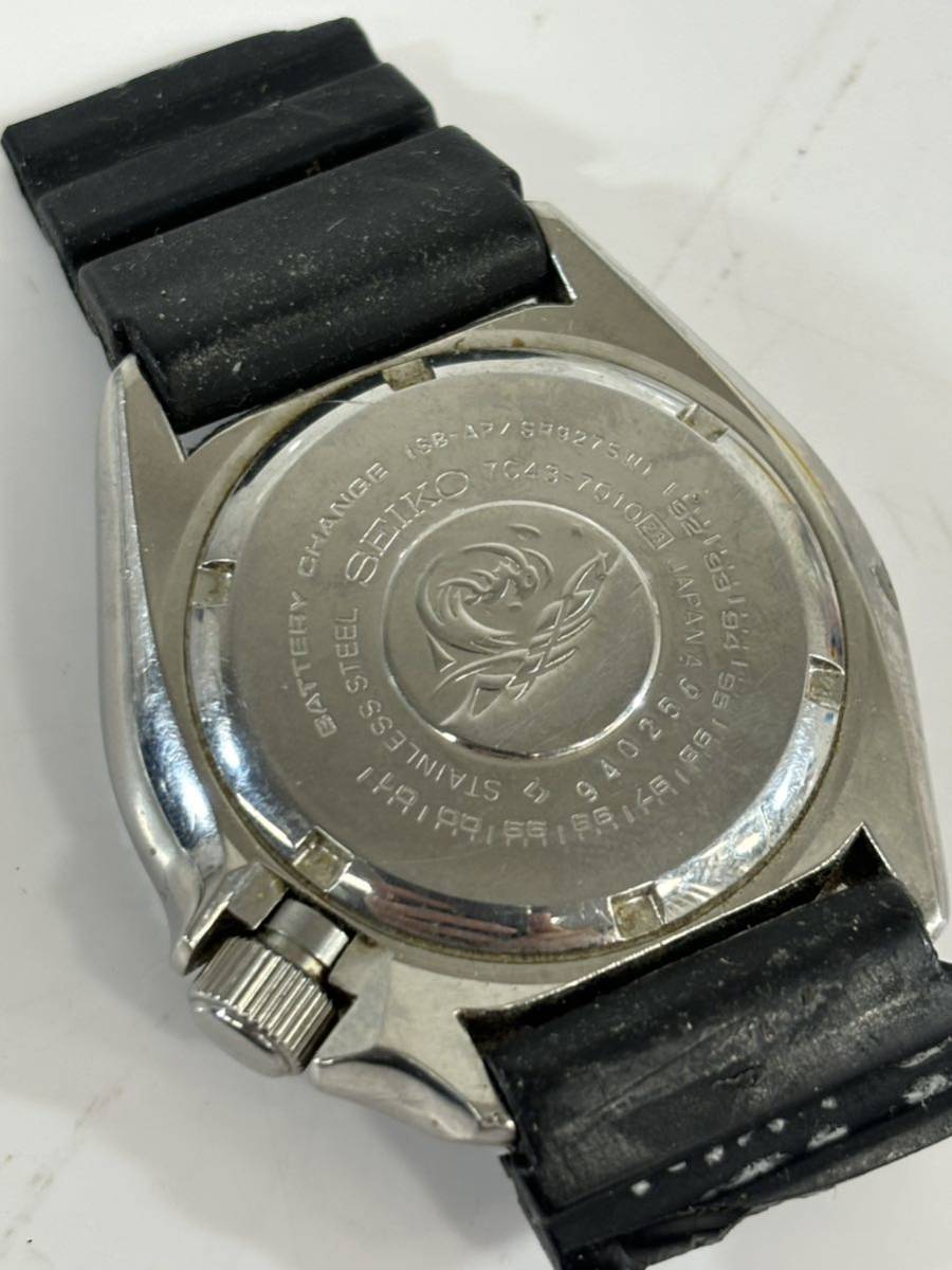 稼働品　SEIKO セイコー　ダイバー　200m 腕時計　クオーツ　シルバー　7C43-7010 訳あり　ジャンク_画像6