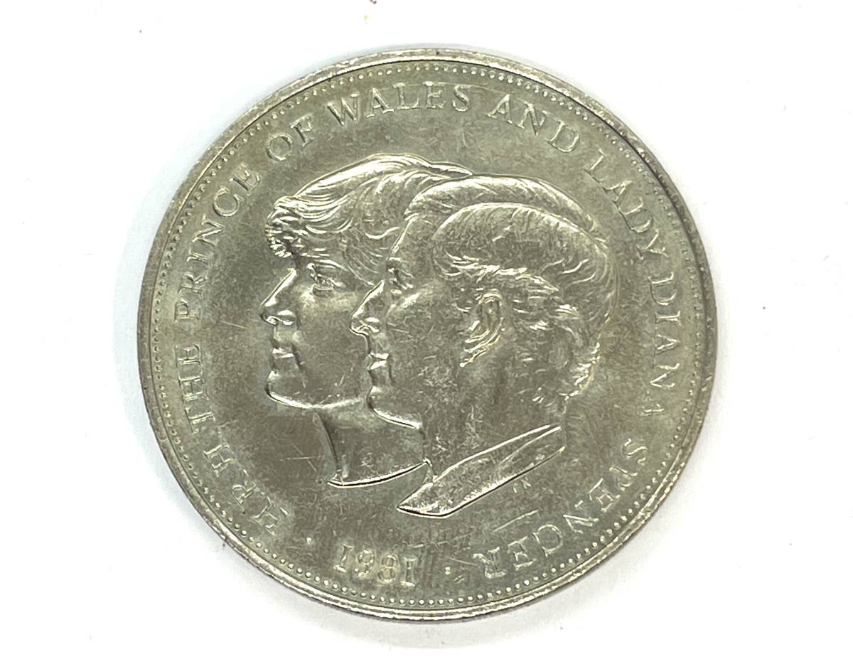 チャールズ皇太子 ダイアナ妃 御成婚記念 1981年 イギリス クラウン貨 コイン メダル_画像1