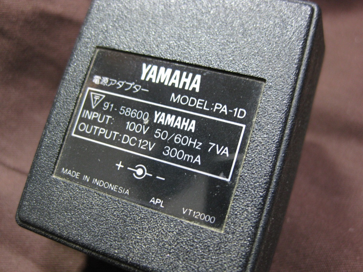 Yamaha ヤマハ PA1D PA-1D 12V 300mA センタープラス 電源アダプター ACアダプター 中古 動作品 送料一律520円 同梱可の画像1