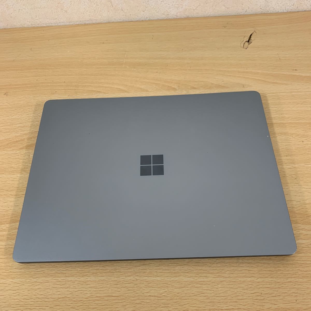 現状品 Microsoft Surface A1943 ノートパソコン マイクロソフト Go_画像1