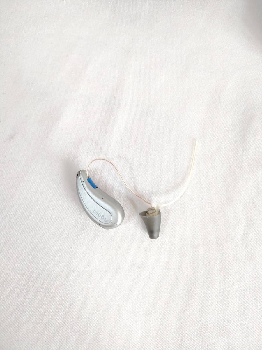  regular price 180000 jpy beautiful goods signi fading li on primer ks2 rechargeable Cellion hearing aid primax signia 2px