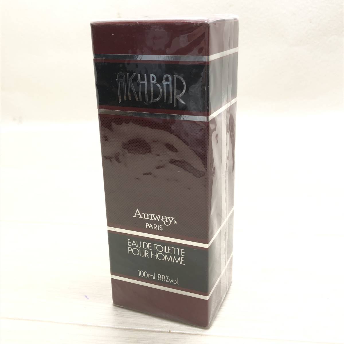 ♪未開封未使用品 Amway アムウェイ AKHBAR アクバー オード・トワレ100mｌ フランス 香水 フレグランス パフューム♪G22658の画像1