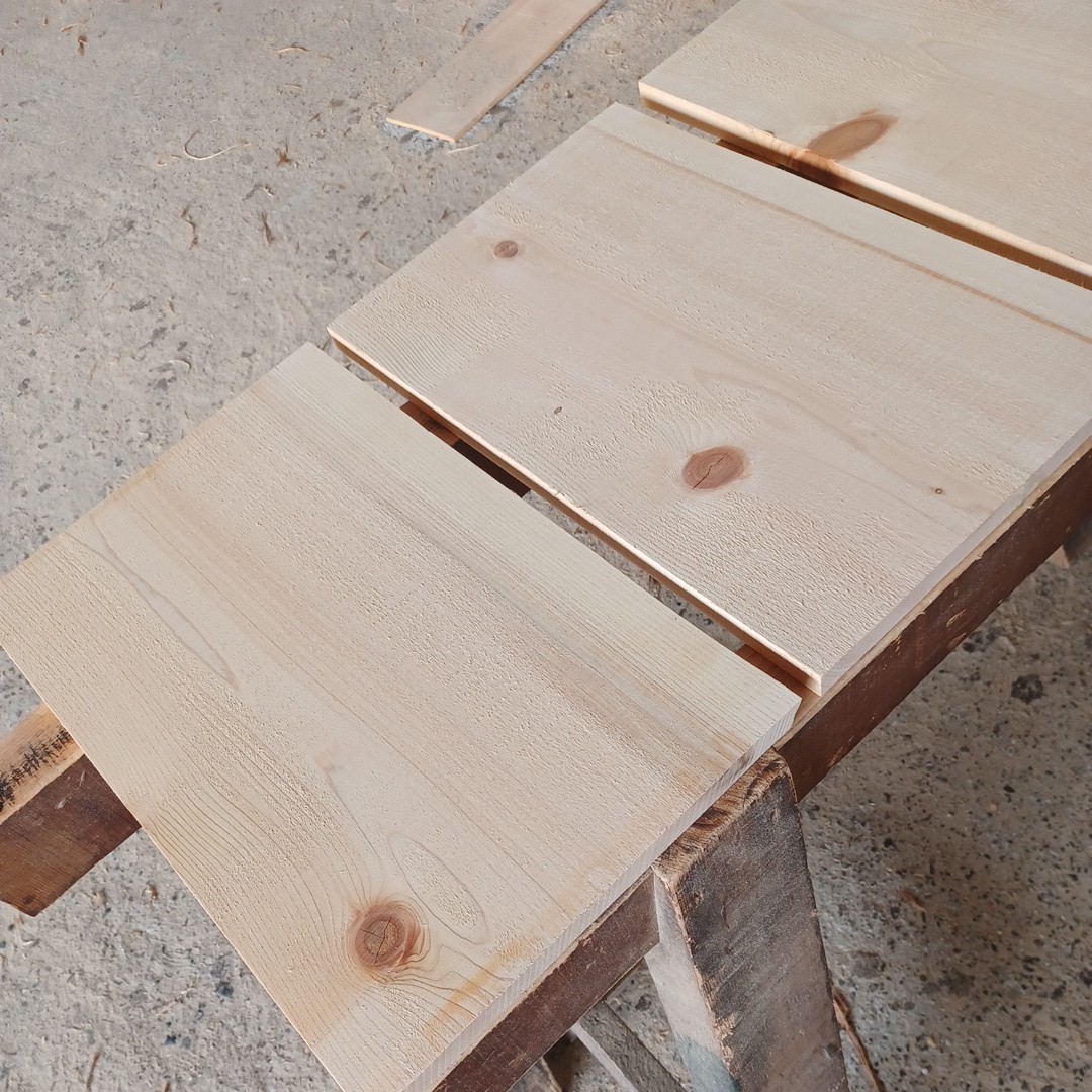C-1650 　国産ひのき　片耳付節板　3枚セット　テーブル　棚板　看板　一枚板　無垢材　桧　檜　DIY