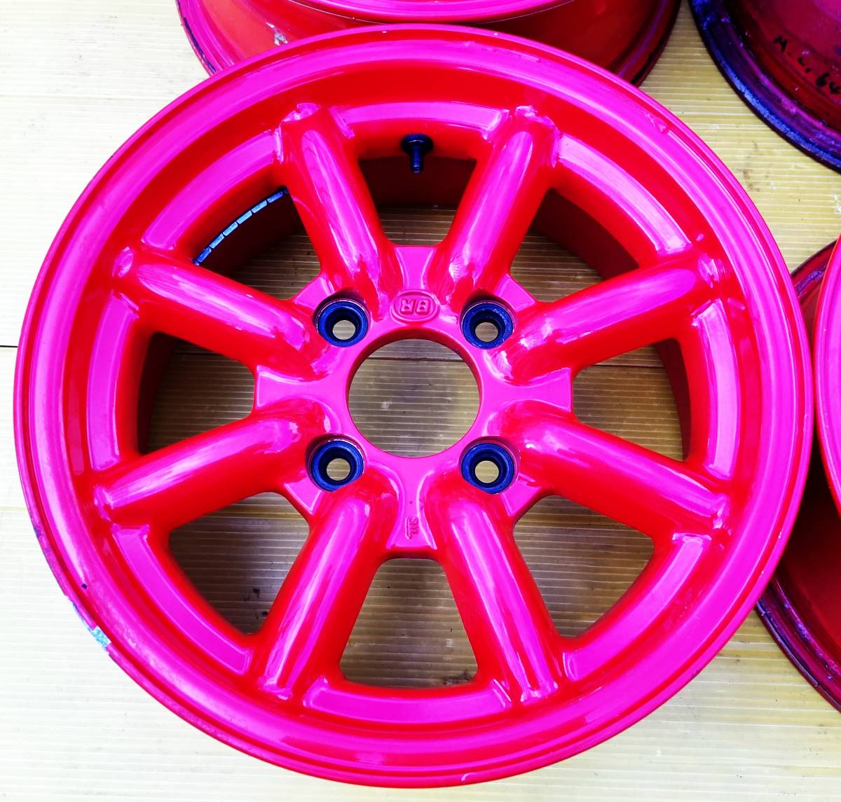 中古良品 旧車ホイール ブラックレーシング BR ４本セット 14x6J+22 114.3/4H ハブ約73㎜ サニトラ AE86 旧スズキ等にいかがでしょうか？_1本のアップです。