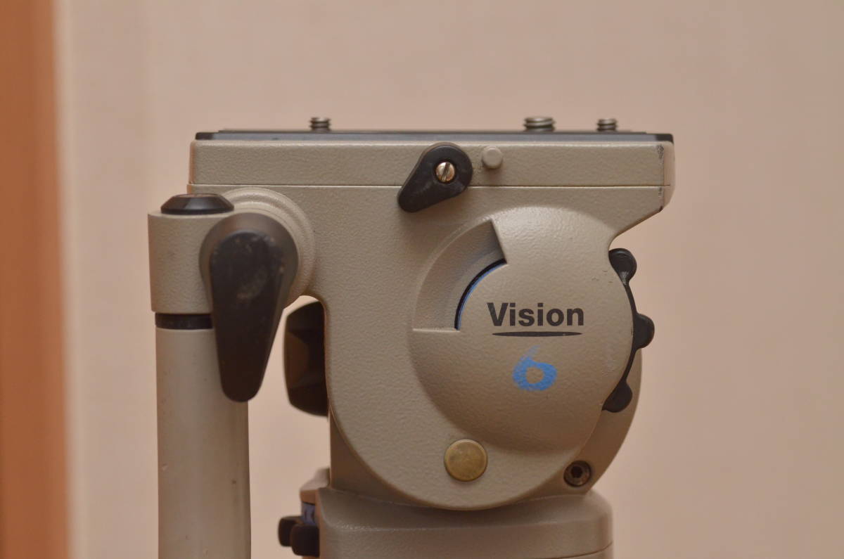 Vinten vision 6 カーボン ビデオ三脚_画像4