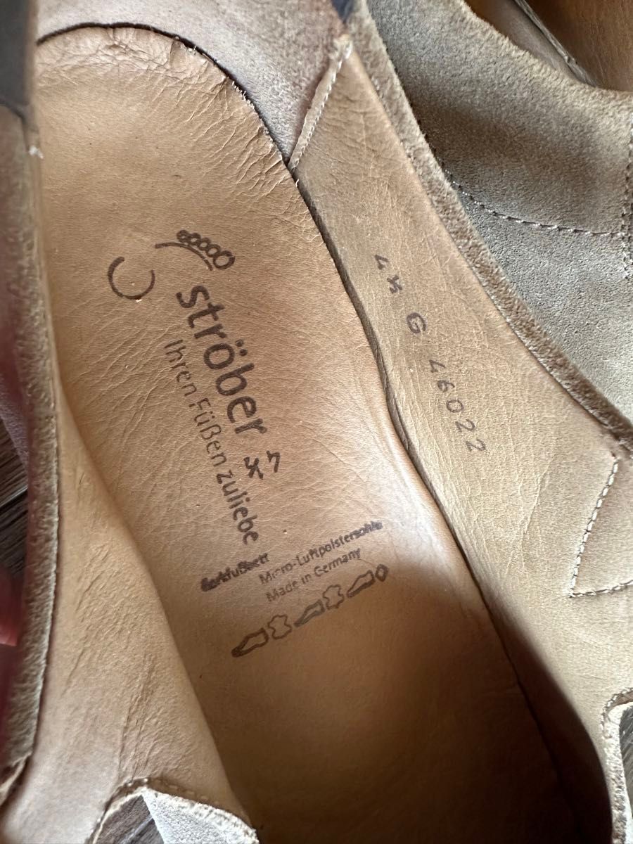 Strober ストロバー ストラップパンプス Strober ストロバー ストラップパンプス