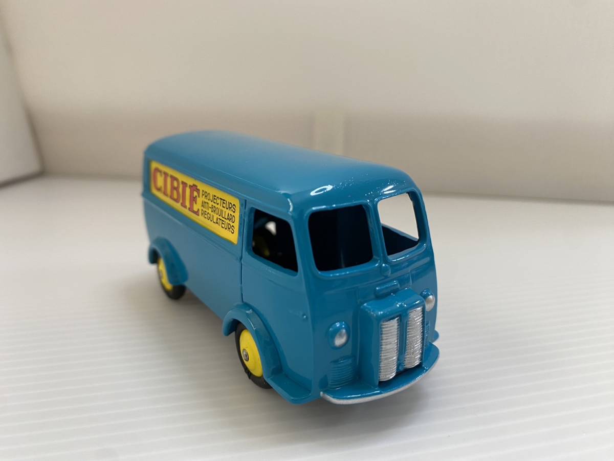 Dinky toys Dinky toys minicar fourgon postal 1/43 post office 