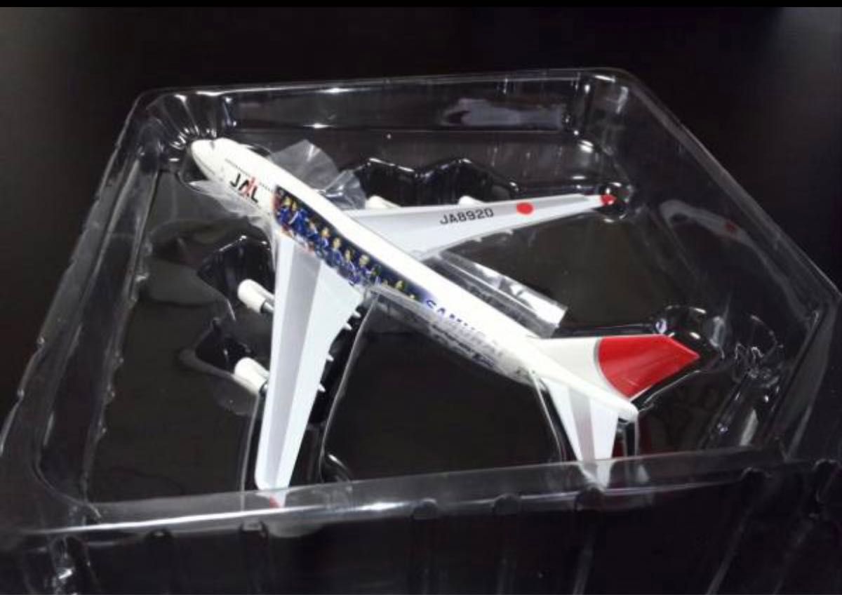 【JALUX】ヘルパ製 1/400JAL B747-400　SAMURAI BLUE2006