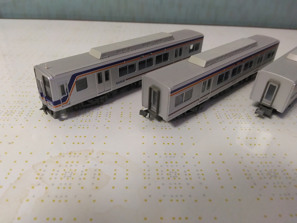 マイクロエース A8054 南海電鉄2000系 6次車 4両セット MicroAce 南海本線 高野線ズームカー 大阪市和歌山市関西国際空港関空 南海2000系_画像3