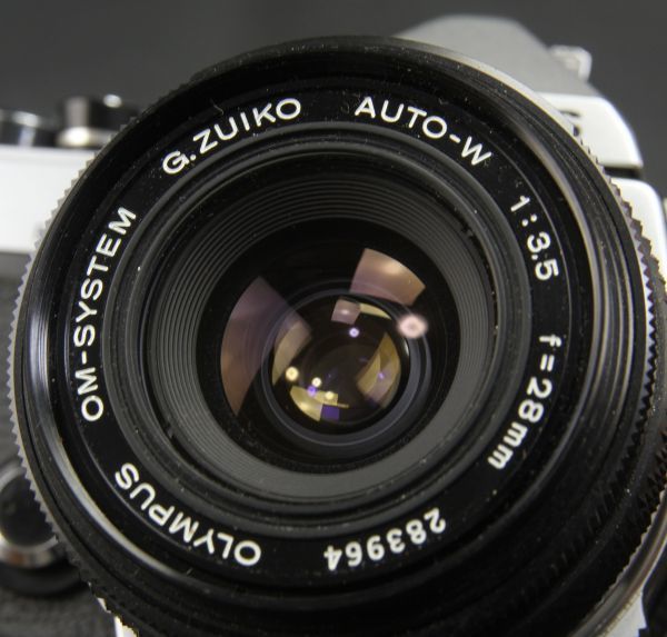 OLUMPUS OM-1 LENS OM-SYSTEM G,ZUIKO AUTO-W 1:3.5 28mm シャッター確認 現状にて_画像2