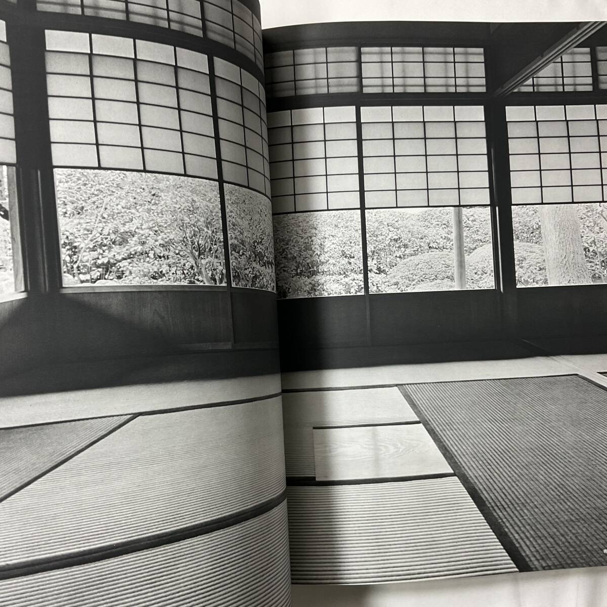 ★ 日本の華麗な数寄屋造り The Elegant Japanese House: Traditional Sukiya Architecture ハードカバー 豪華本■ARTBOOK_OUTLET■53-020_画像4