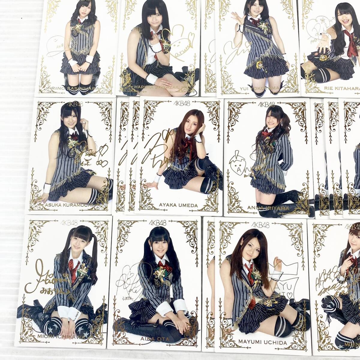 《現状品》AKB48/トレーディングカードコレクション/2011/衣装カード/シリアル入り/箔押しサイン/まとめ/EK06B09BK007_画像5