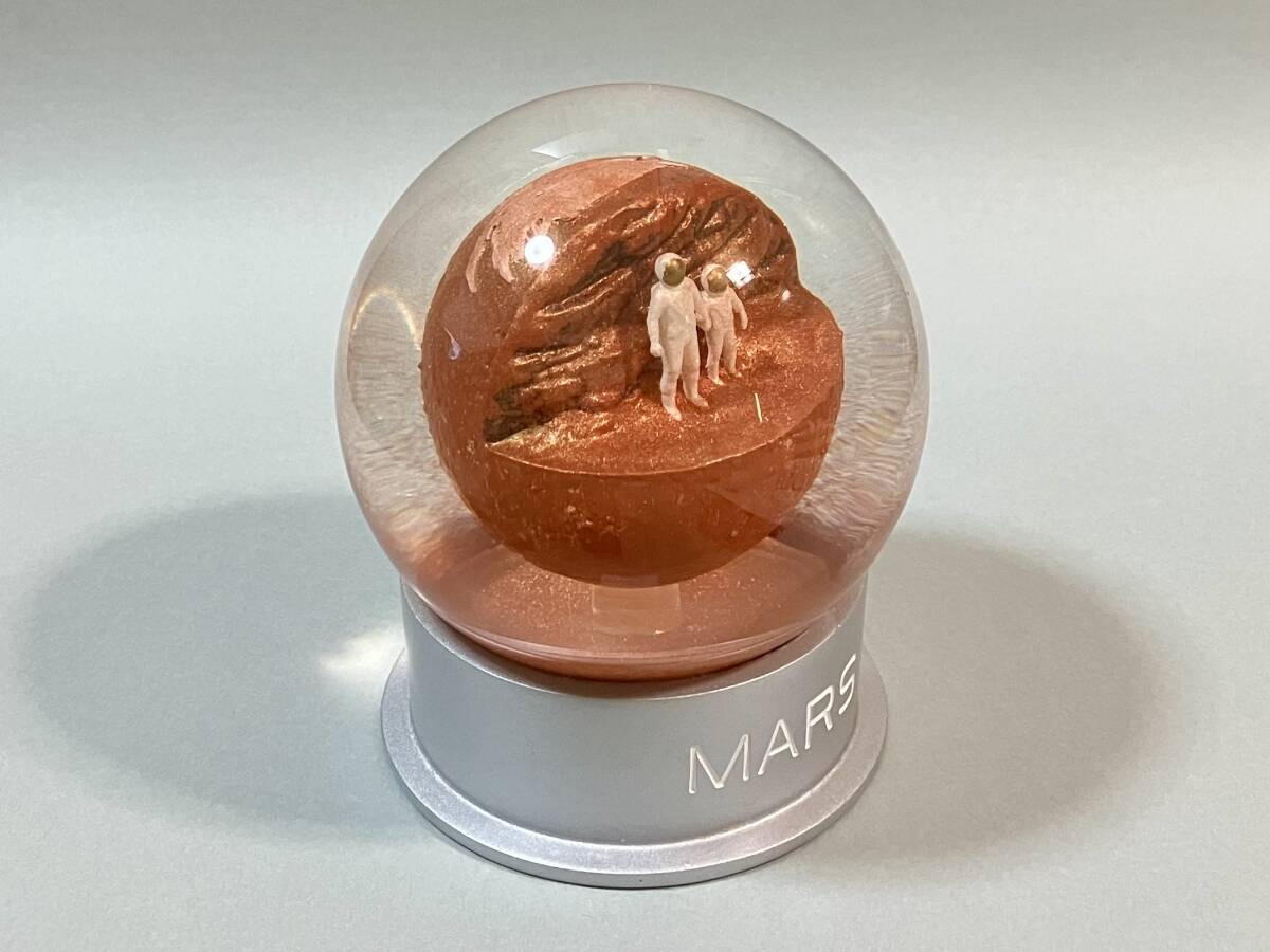 ★Humango Mars Dust Globe/マーズ ダスト グローブ 火星 スノードーム 置物/オブジェ：宇宙飛行士・インテリア・ディスプレイ_画像1