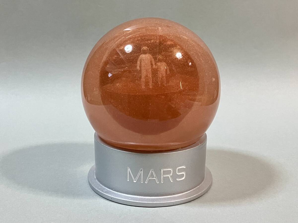 ★Humango Mars Dust Globe/マーズ ダスト グローブ 火星 スノードーム 置物/オブジェ：宇宙飛行士・インテリア・ディスプレイ_画像4