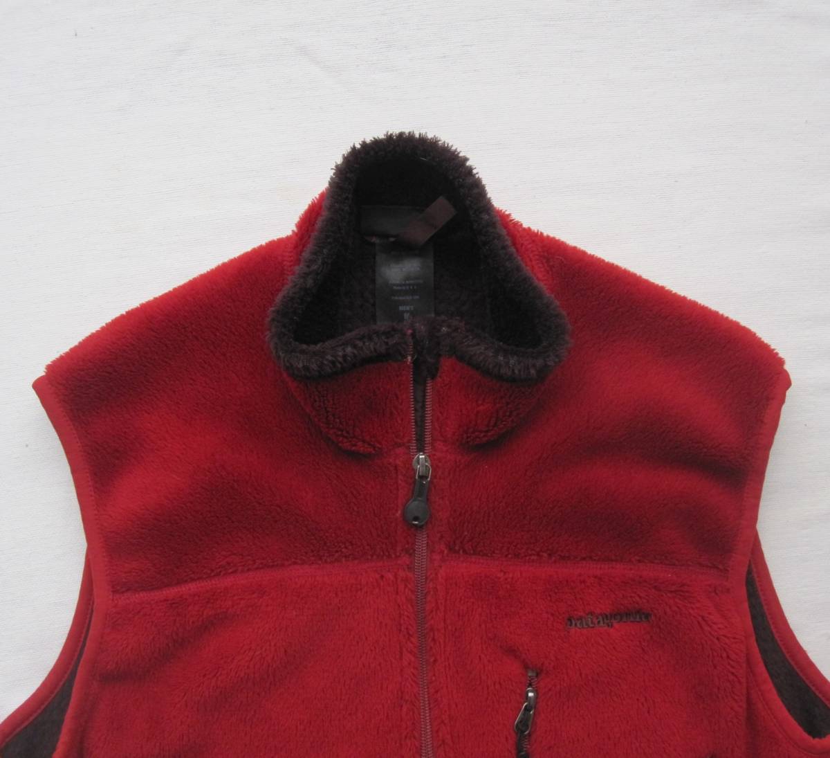 ☆パタゴニア R4ベスト (M) 2004 / patagonia / mars ☆パタゴニア R4ベスト (M) 2004 / patagonia / mars