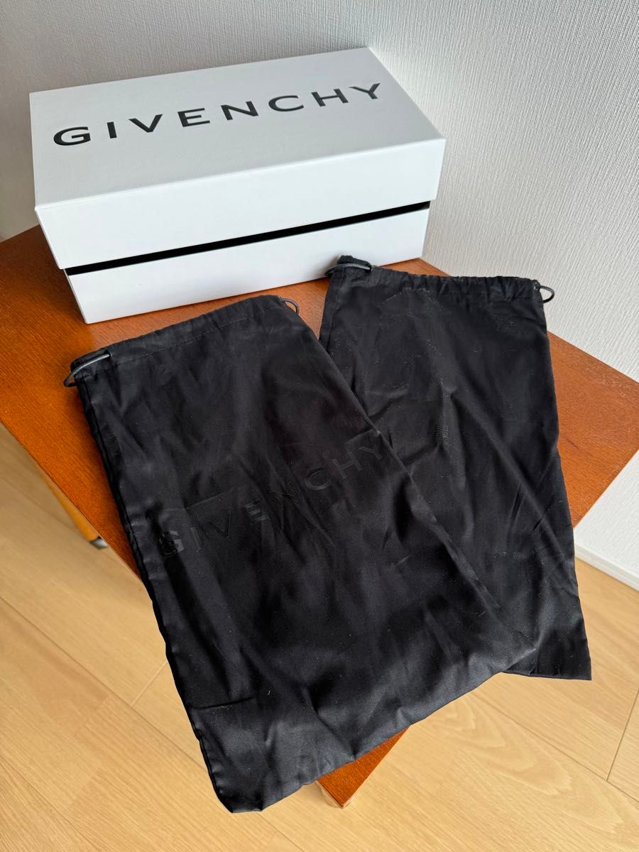 GIVENCHY ジバンシー 靴 空箱 箱 収納袋 布袋