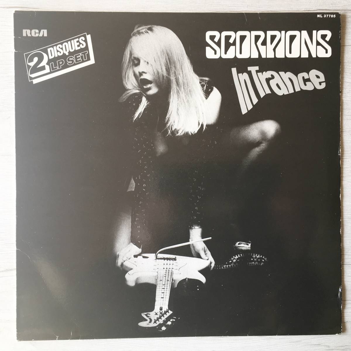 SCORPIONS IN TRANCE FLY TO THE RAINBOW 2 DISQUES LP SET　フランス盤_画像2