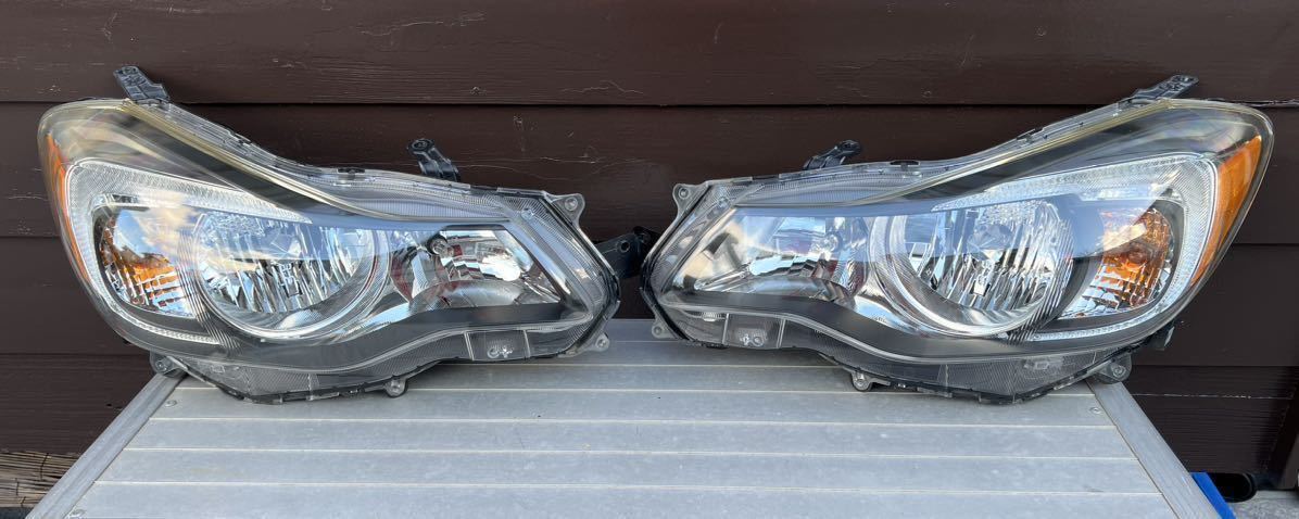 US SUBARU closstrek 2014 genuine headlight L/R 北米スバル　XV 純正ヘッドライト　usdm_画像1