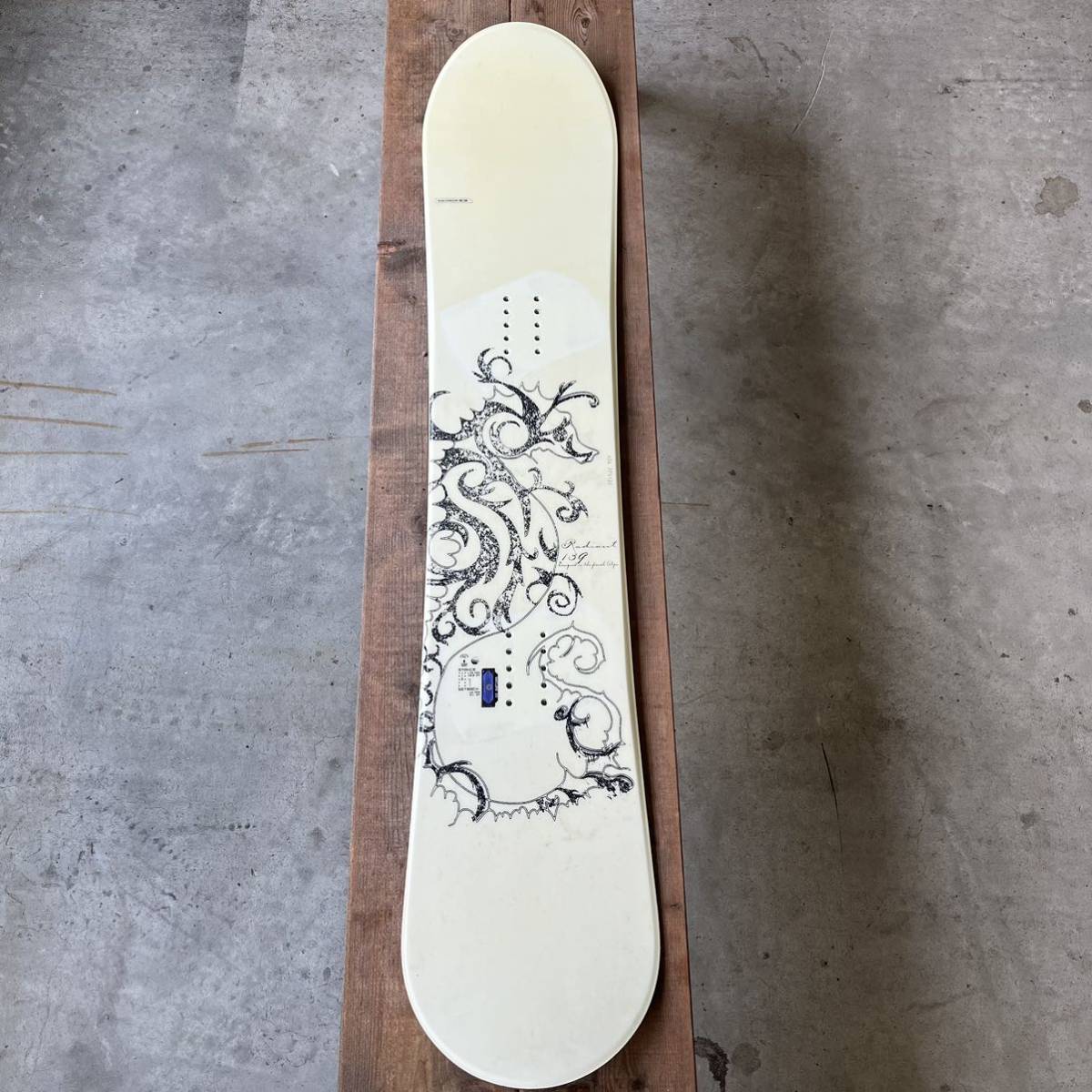 スノーボード サロモン 139 SALOMON中古 ボードの画像1